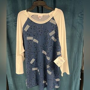 Brand New LulaRoe Randy T shirt